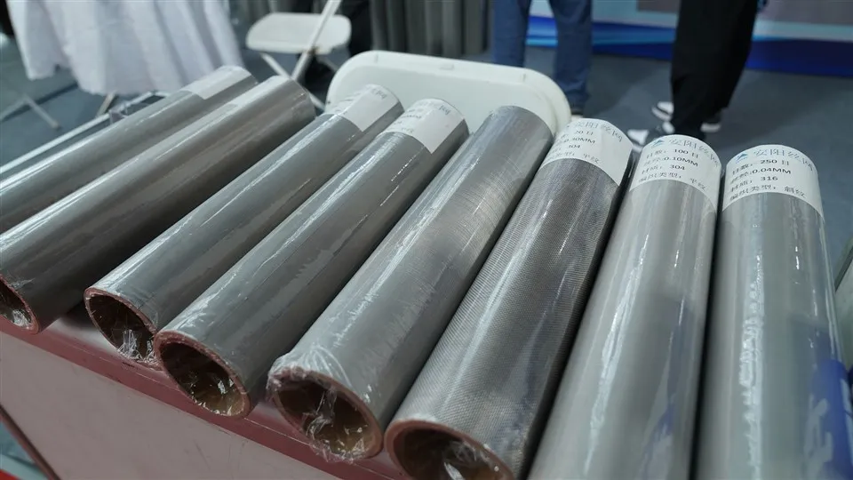 Коалесцирующие/розділювальні фільтрувальні картриджі