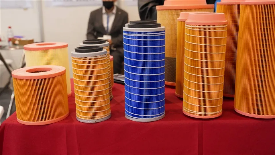 Нові деталі двигуна. Високоякісний срібний масляний фільтр